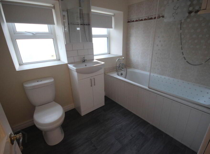 1 Swilly Terrace, Swilly Road, Buncrana, F93A398