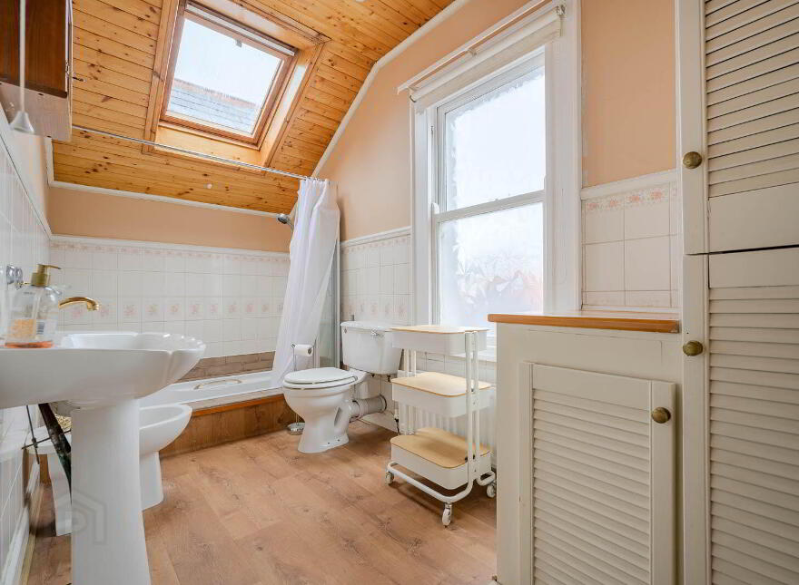 Teal Cottage, 84 Hamilton Road, Bangor, BT20 4LG