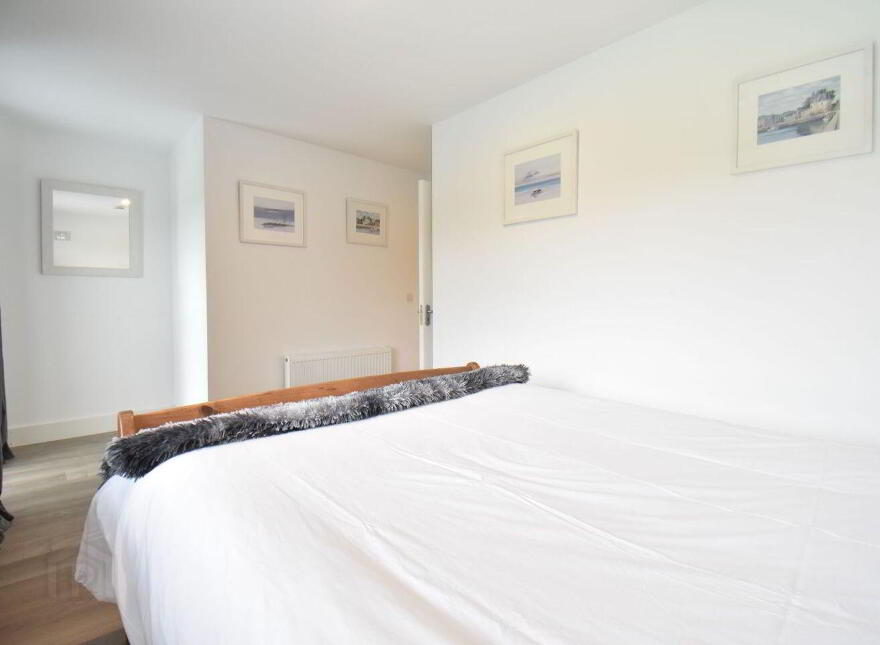 7 The Crescent, Green Hill, Clonhaston, Enniscorthy, Y21P6V3