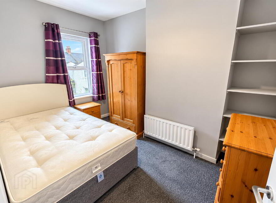 55 Lisburn Avenue, Belfast, BT9 7FX