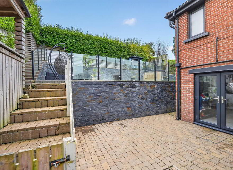 23 Gortin Park, Belfast, BT5 7EQ