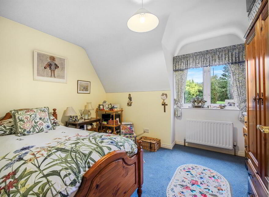 102 Dromore Road, Ballynahinch, BT24 8HX