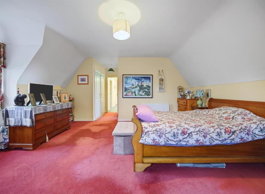 102 Dromore Road, Ballynahinch, BT24 8HX