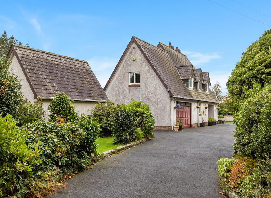 102 Dromore Road, Ballynahinch, BT24 8HX