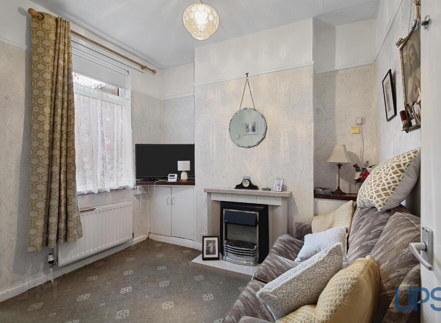 104 Cavendish Street, Falls Road, Belfast, BT12 7AW