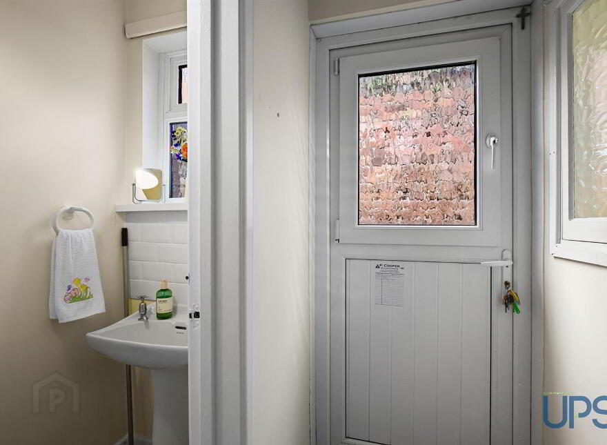 104 Cavendish Street, Falls Road, Belfast, BT12 7AW