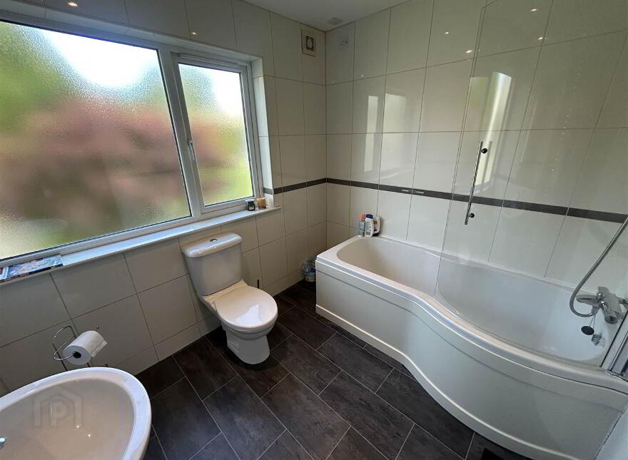 2a Clara Road, Belfast, BT5 6FN
