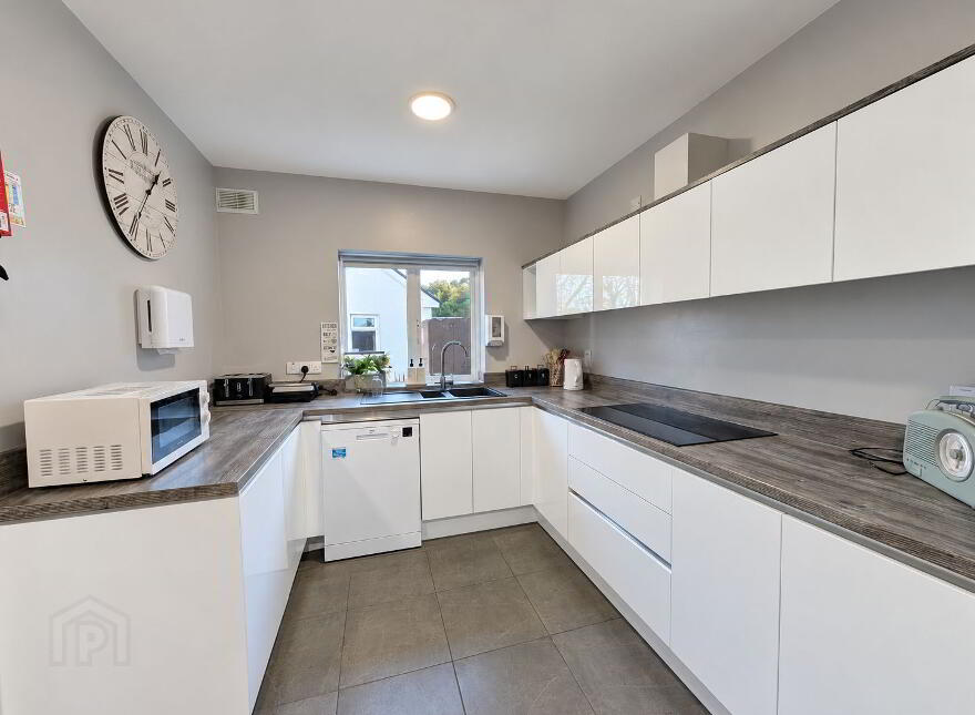 1 Whitethorne Place, Tubbercurry, F91A7X8