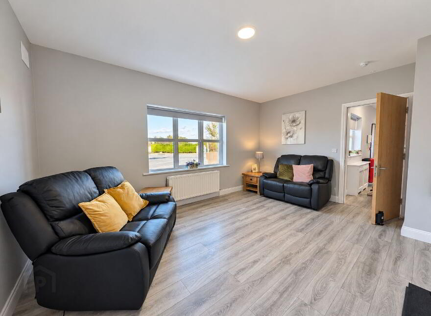 1 Whitethorne Place, Tubbercurry, F91A7X8