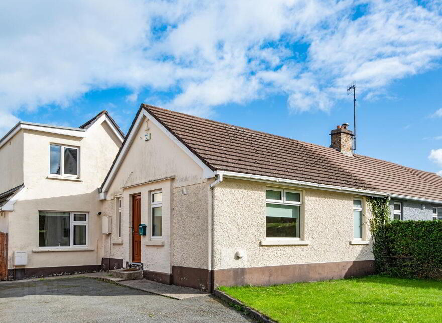 2 Wayside Cottages, Kilternan, Kilternan, D18VX54