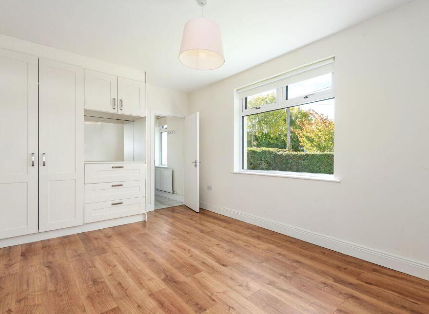 2 Wayside Cottages, Kilternan, Kilternan, D18VX54