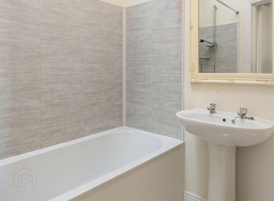 2 Wayside Cottages, Kilternan, Kilternan, D18VX54
