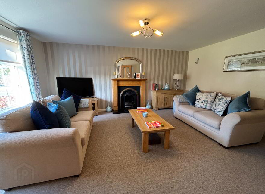73 Forest Hills, Newry, BT34 2FL