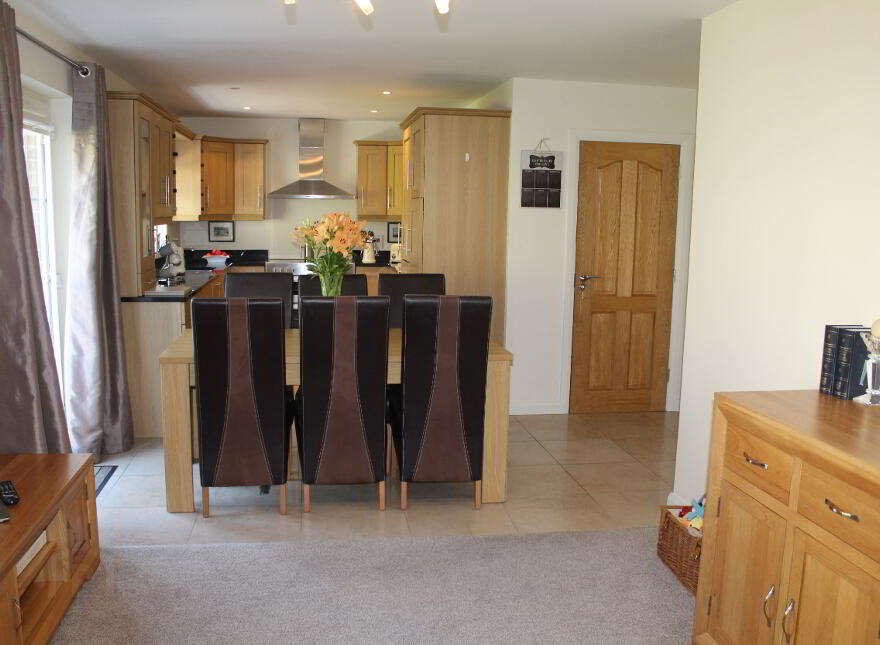 73 Forest Hills, Newry, BT34 2FL
