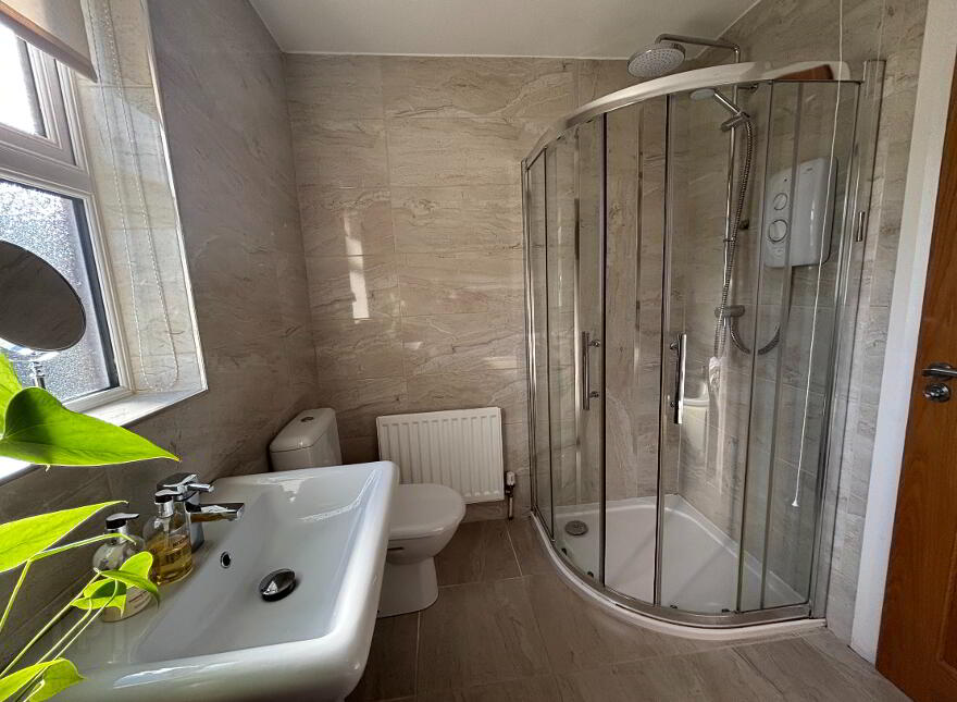 73 Forest Hills, Newry, BT34 2FL