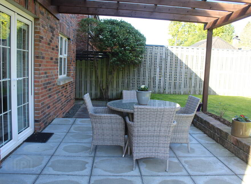 73 Forest Hills, Newry, BT34 2FL