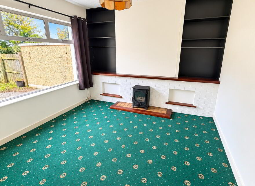 Cloughmore, Kingscourt Road, Carrickmacross, A81AE83
