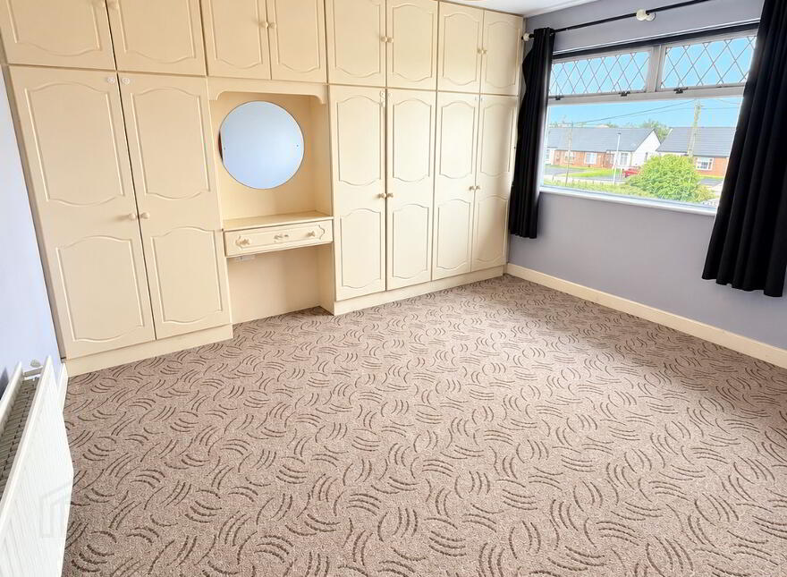 Cloughmore, Kingscourt Road, Carrickmacross, A81AE83