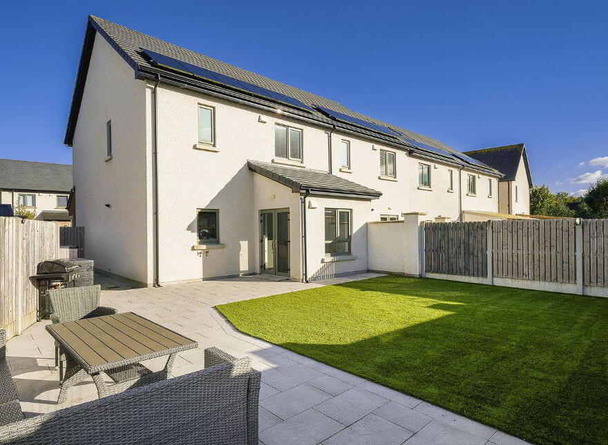 8 Newtown Avenue, Kill