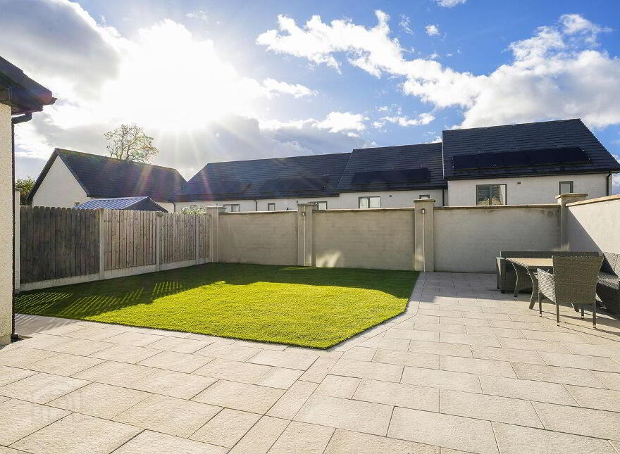 8 Newtown Avenue, Kill