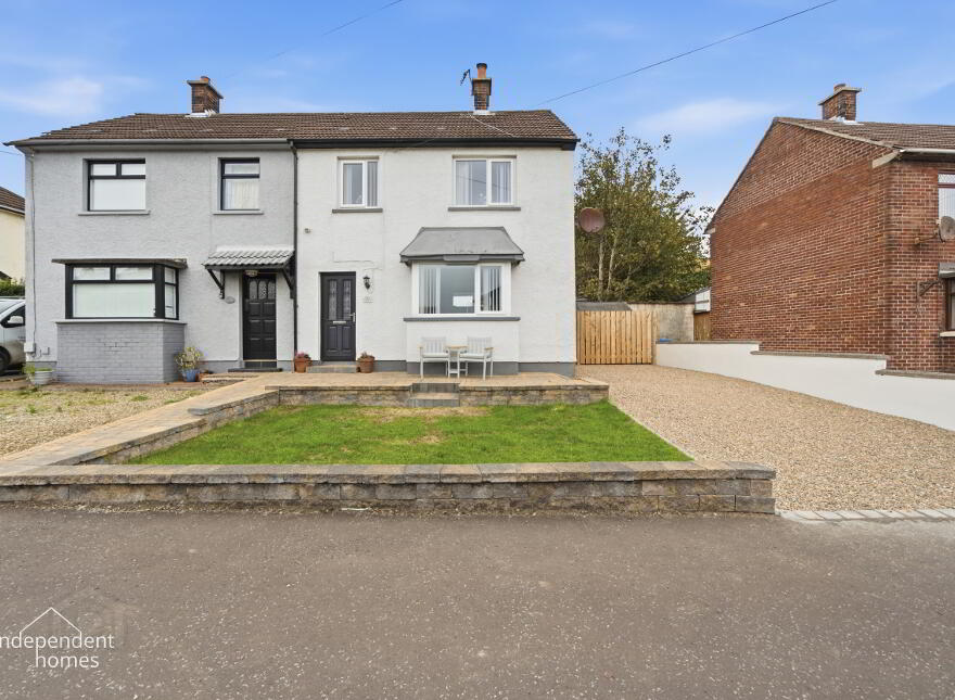 30 Sallagh Park South, Larne, BT40 1NR