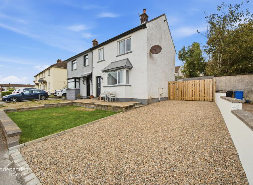 30 Sallagh Park South, Larne, BT40 1NR