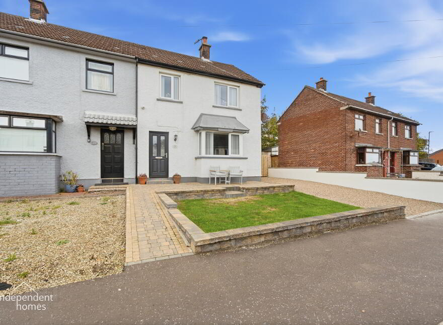 30 Sallagh Park South, Larne, BT40 1NR