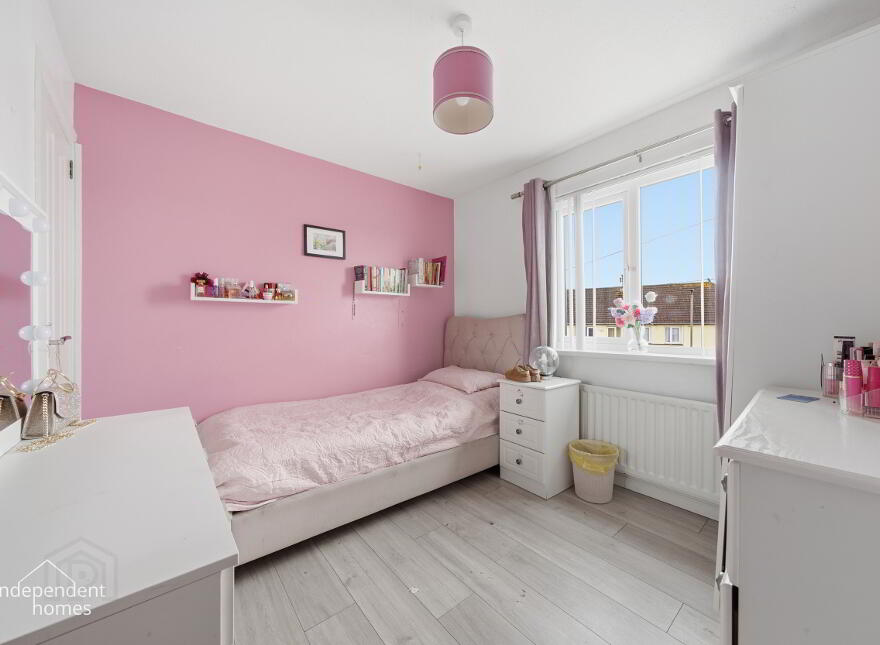 30 Sallagh Park South, Larne, BT40 1NR