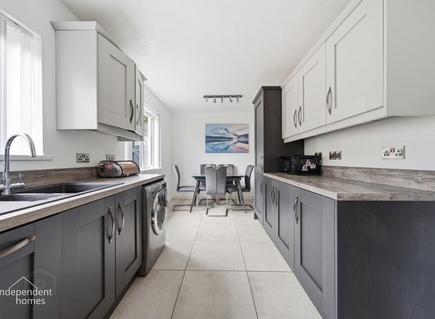 30 Sallagh Park South, Larne, BT40 1NR