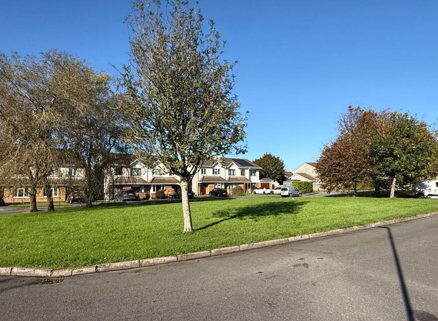 16 The Maples, Bridgemount, Carrigaline, P43CY59