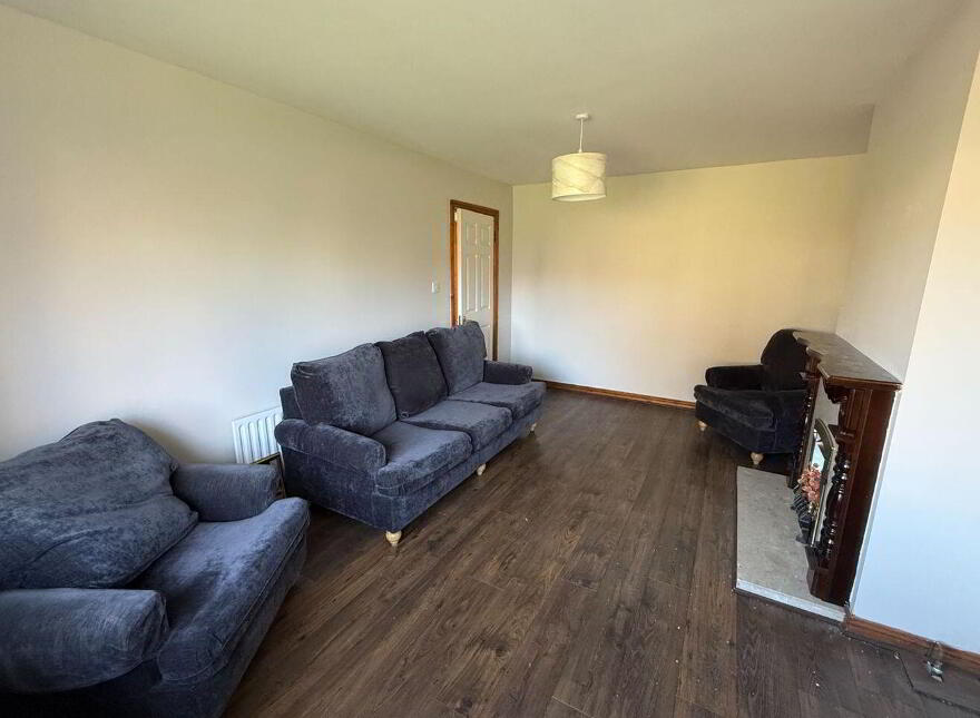 16 The Maples, Bridgemount, Carrigaline, P43CY59