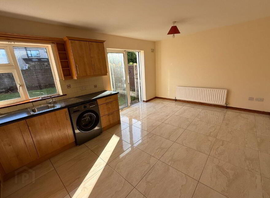 16 The Maples, Bridgemount, Carrigaline, P43CY59