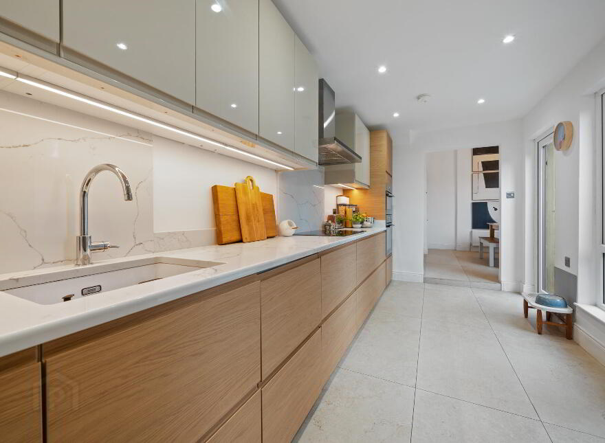 17 Castleview Terrace, Belfast, BT4 3FD