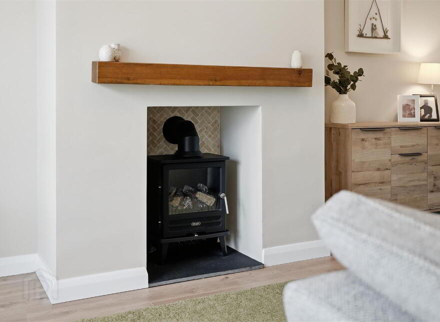 25 Old School House Mews, Ballinderry Lower, Lisburn, BT28 2XQ