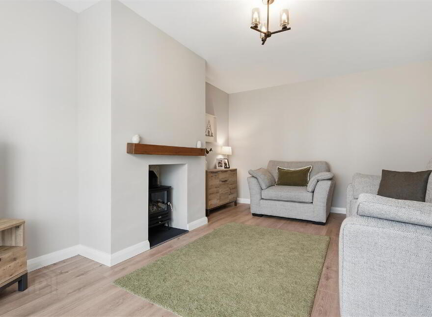 25 Old School House Mews, Ballinderry Lower, Lisburn, BT28 2XQ