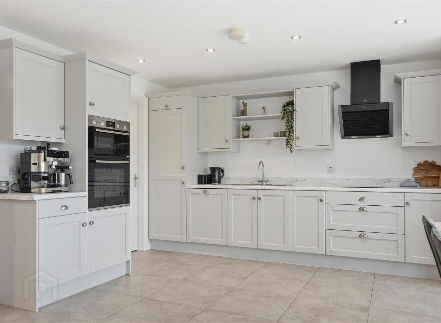 25 Old School House Mews, Ballinderry Lower, Lisburn, BT28 2XQ