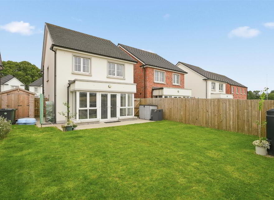 25 Old School House Mews, Ballinderry Lower, Lisburn, BT28 2XQ