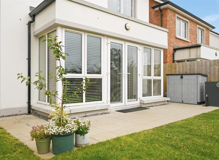 25 Old School House Mews, Ballinderry Lower, Lisburn, BT28 2XQ