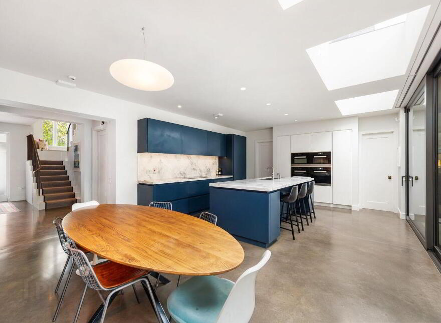 9 Riverside Drive, Rathfarnham, Dublin 14, D14HY02