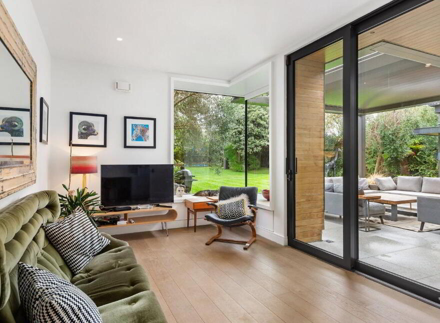 9 Riverside Drive, Rathfarnham, Dublin 14, D14HY02