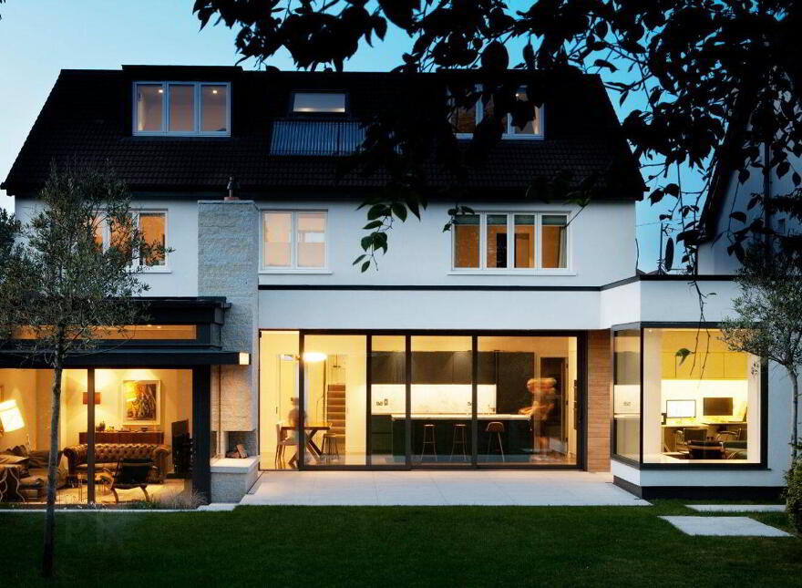 9 Riverside Drive, Rathfarnham, Dublin 14, D14HY02