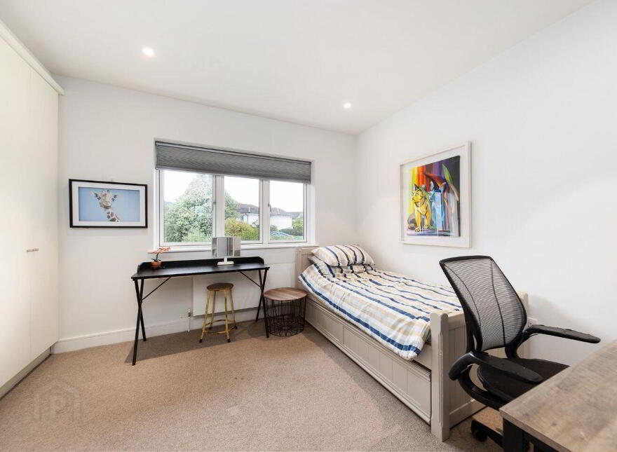 9 Riverside Drive, Rathfarnham, Dublin 14, D14HY02