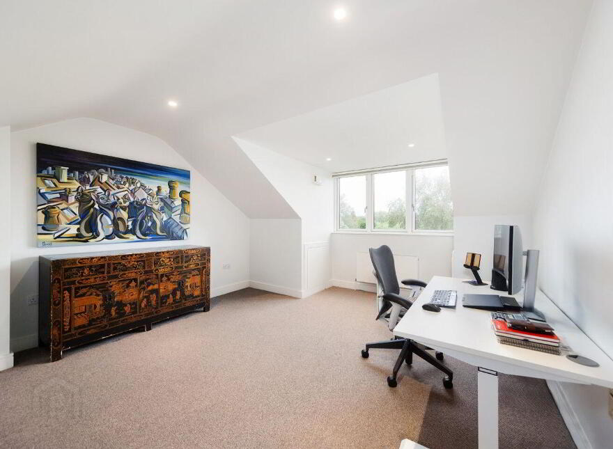 9 Riverside Drive, Rathfarnham, Dublin 14, D14HY02