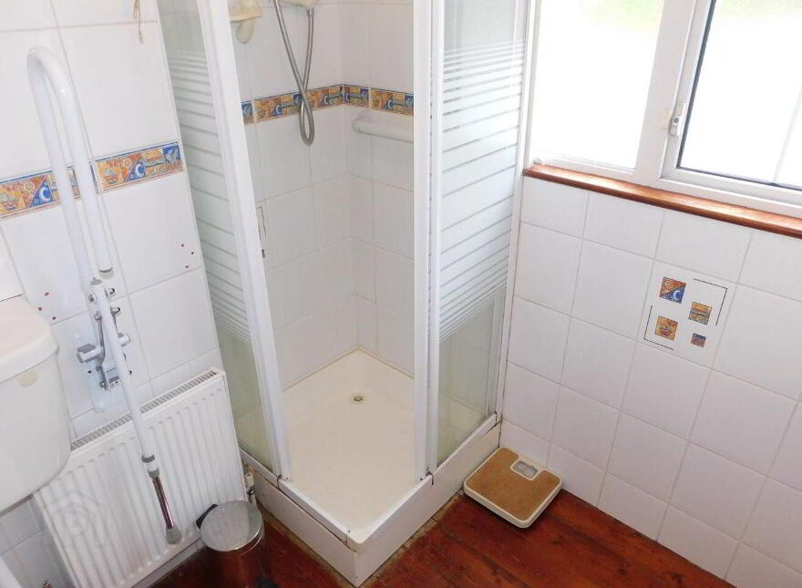 Stagmount, Lough Villas, The Lough, T12R1W2