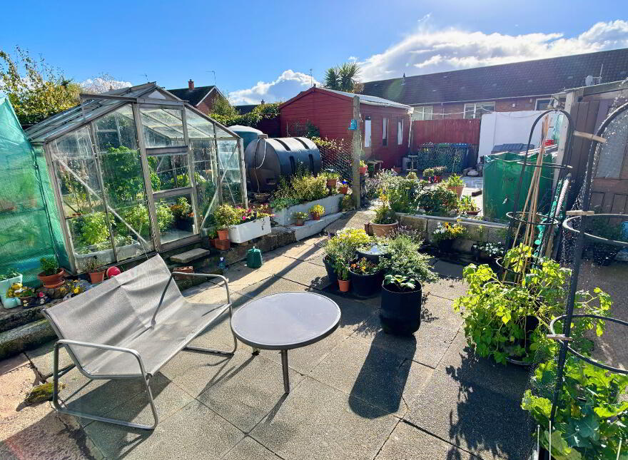 25 Russell Drive, Lurgan, BT66 8HD