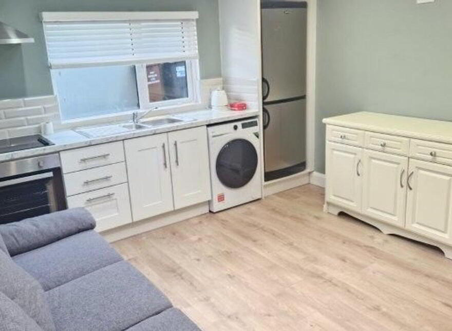 Lacey, Royal Oak, Leighlinbridge, R21DC89 photo