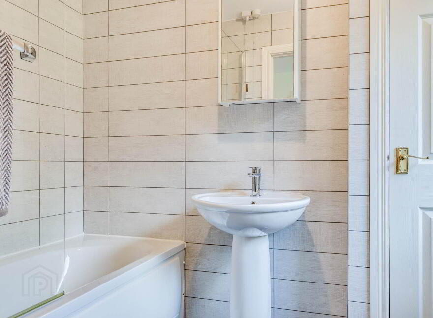25 Avondale Drive, Ballyclare, BT39 9EB