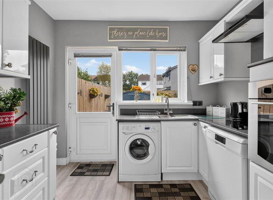 13 Drumard Grange, Knockmore Road, Lisburn, BT28 2PP