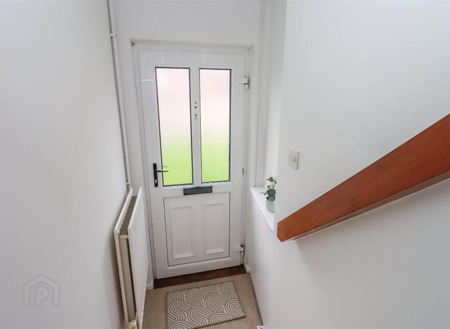 20b Dundonald Heights, Dundonald, Belfast, BT16 1XL