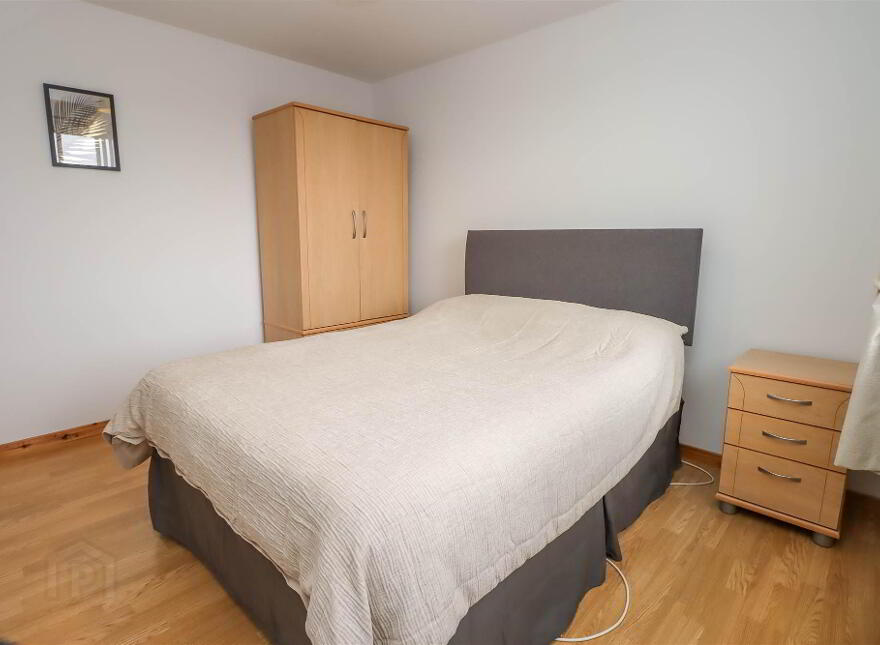 20b Dundonald Heights, Dundonald, Belfast, BT16 1XL